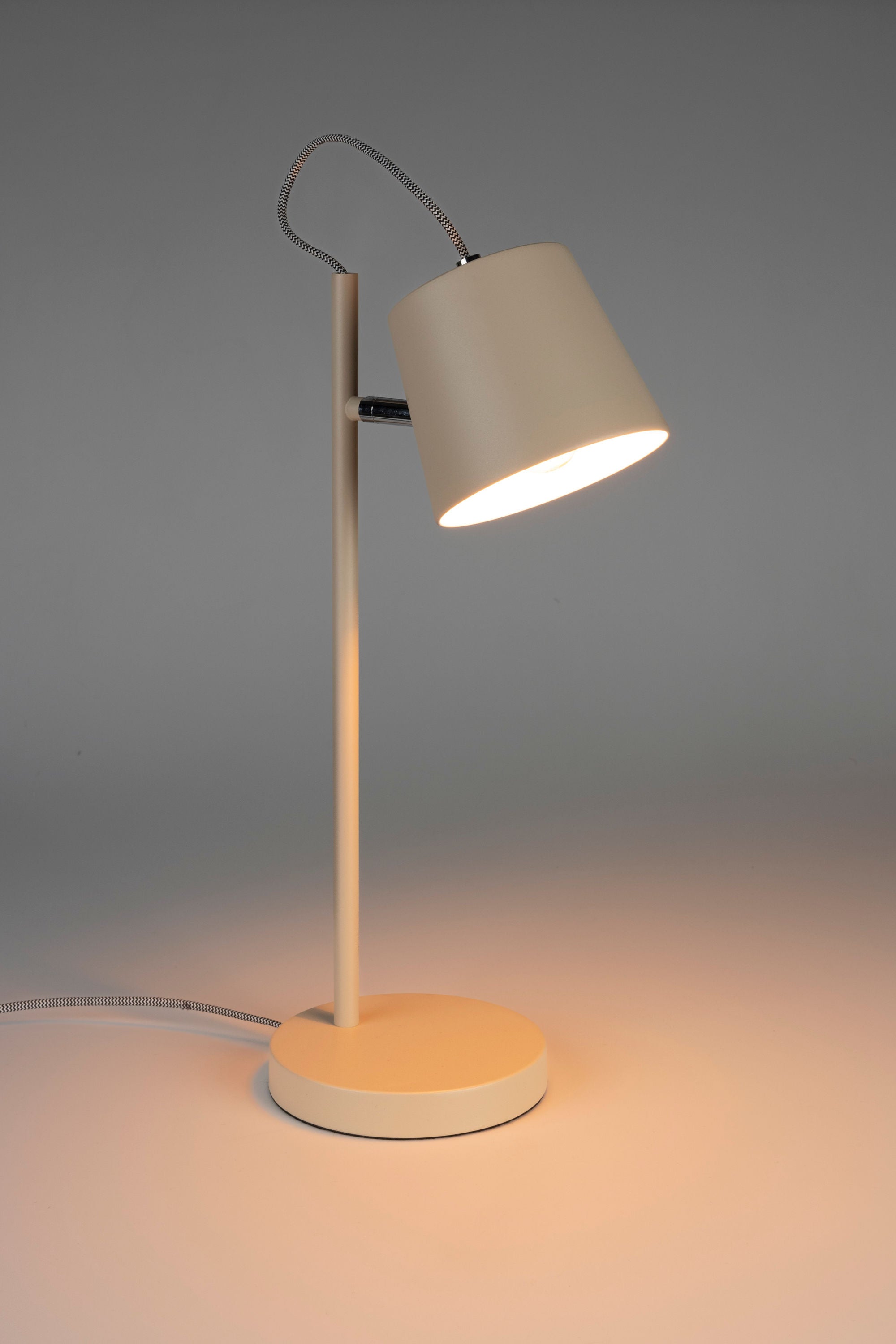 Zuiver Buckle Head Beige Table Lamp